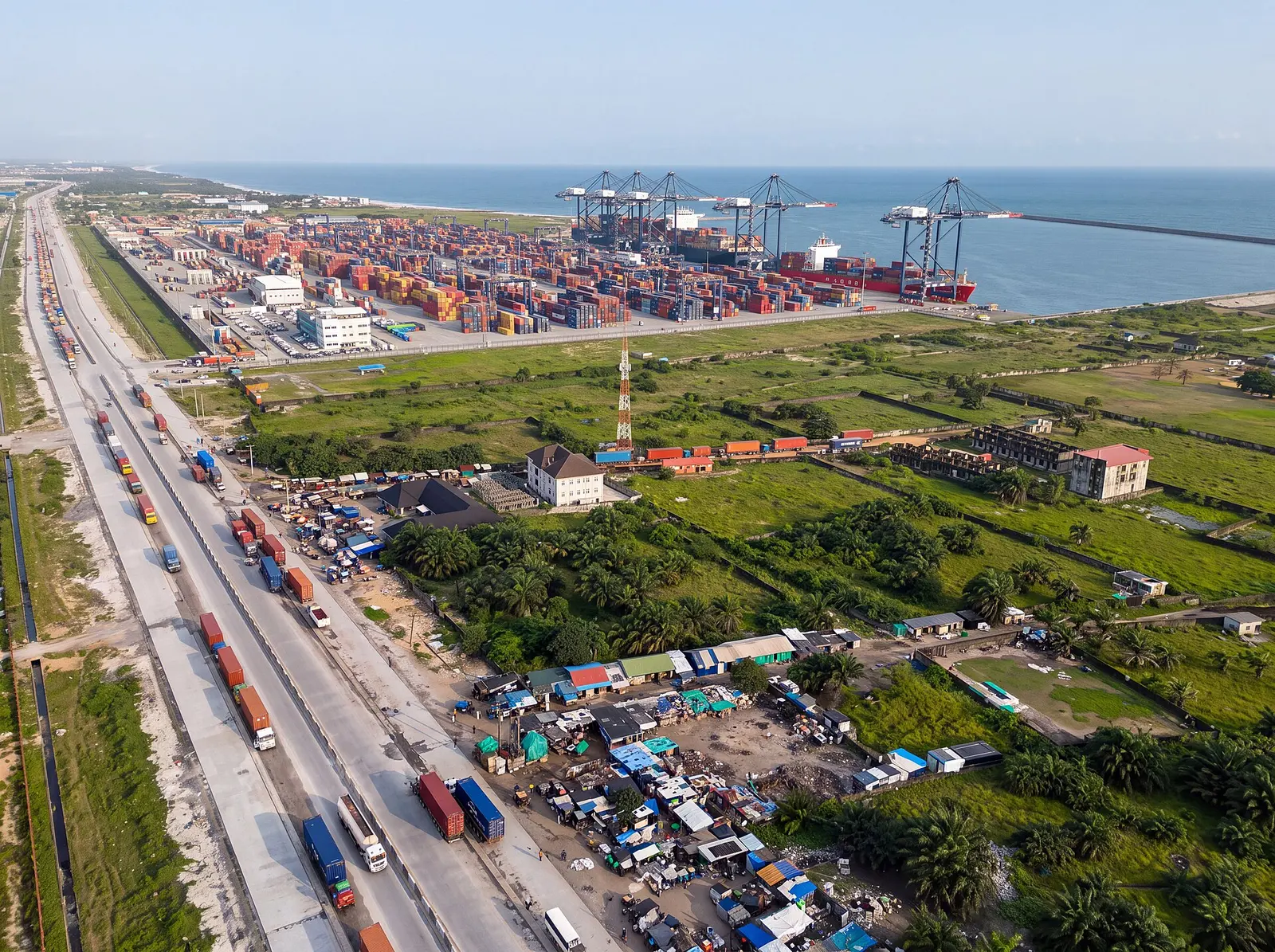 Nigeria Pitches $78.5bn in Projects, Targets 7% Growth